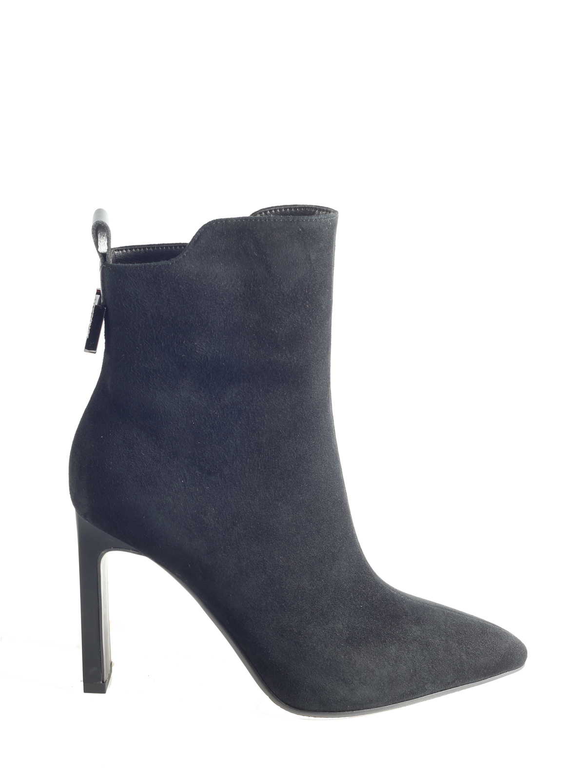 Lady Couture_25_42-DQA5-22-401_3.jpg