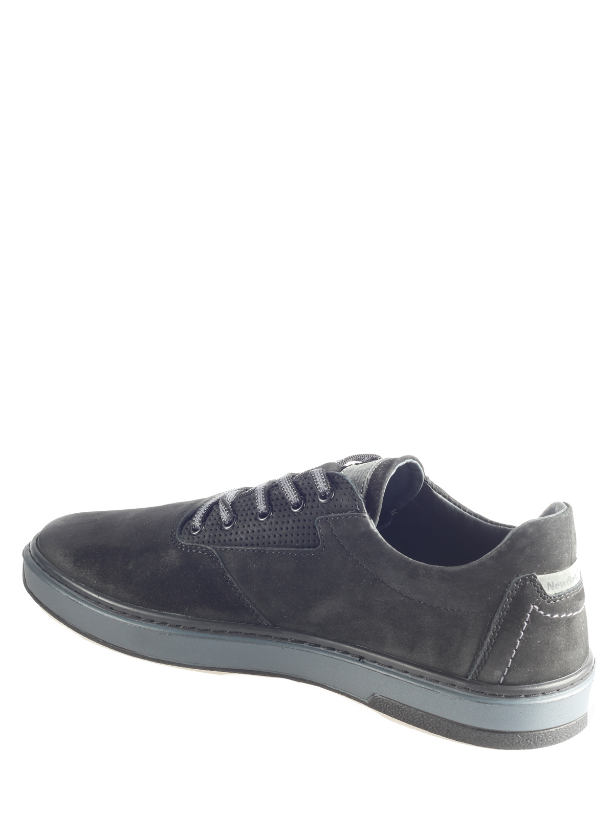 BootKap_25_18A3T6 (Disel)_2.jpg