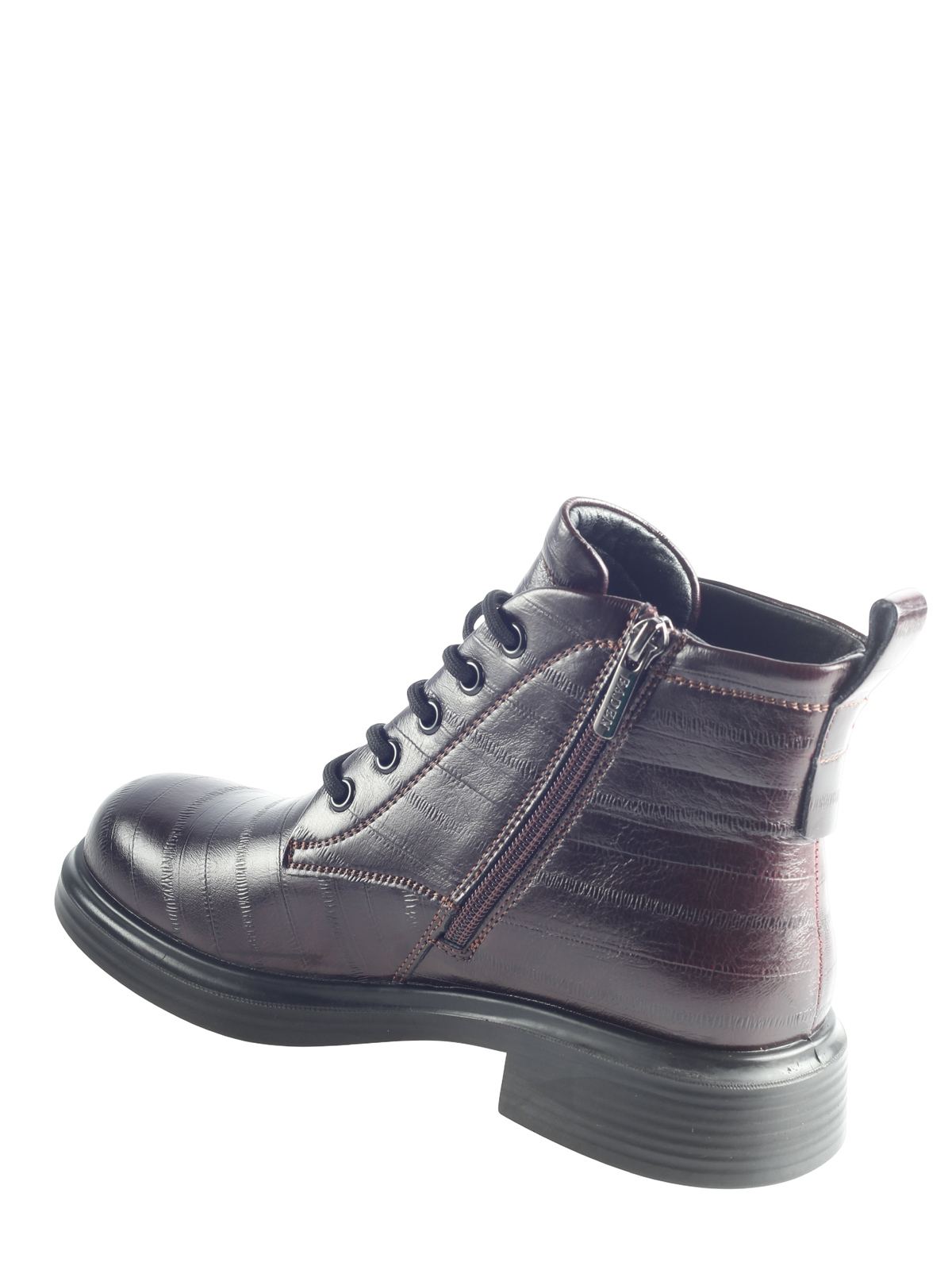 Baden_27_AC220-042_2.jpg